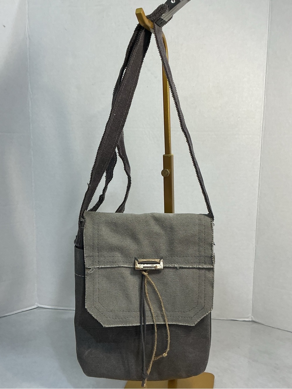 ReLoved by Honey & Me Rustic Canvas Crossbody Messenger Bag Gray